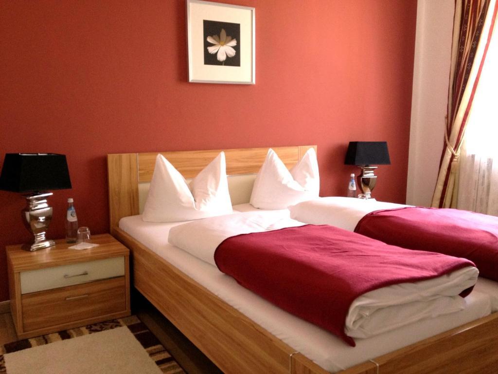Hohenschäftlarn Hotel Schlee חדר תמונה