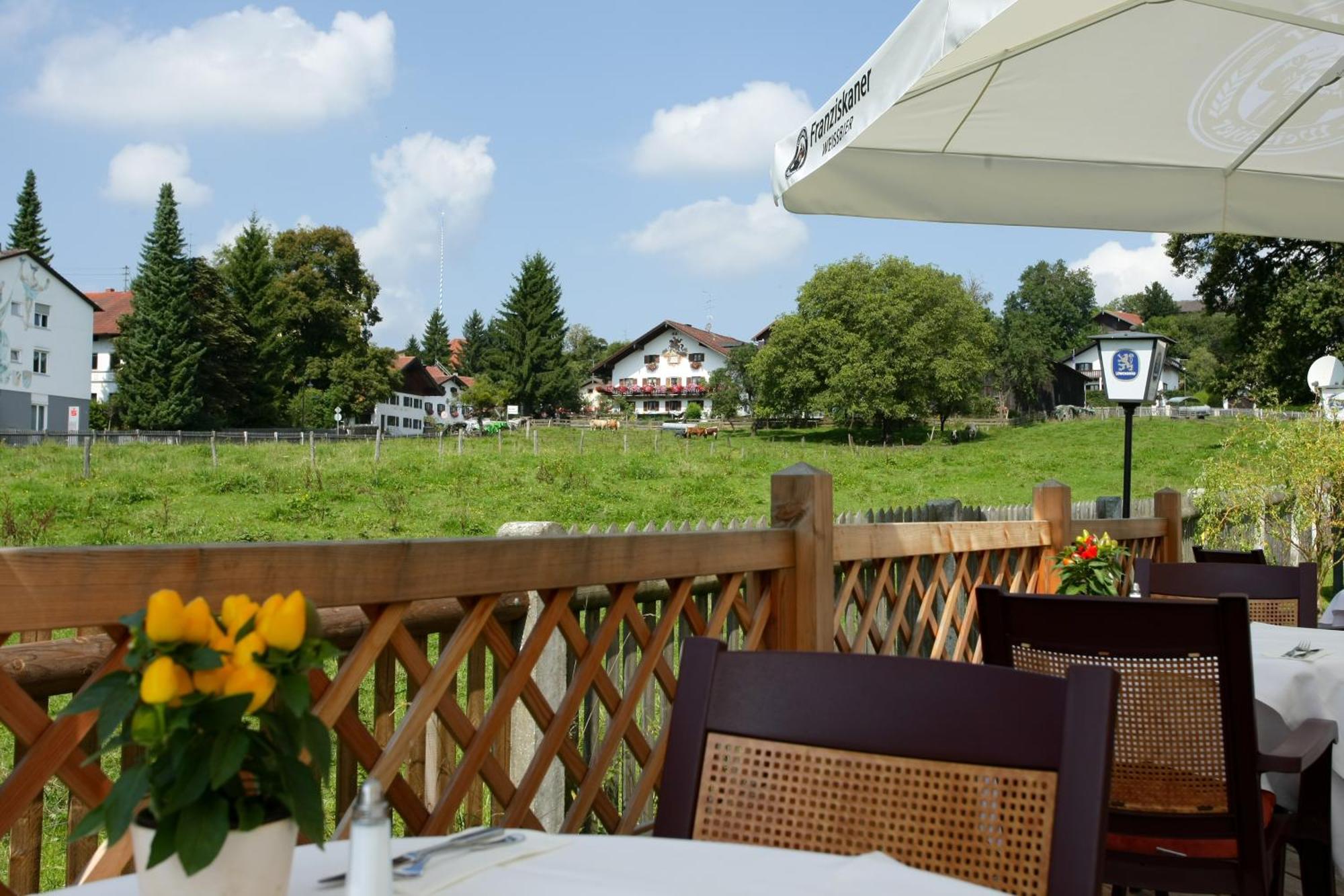 Hohenschäftlarn Hotel Schlee מראה חיצוני תמונה