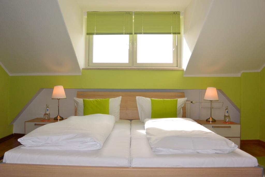 Hohenschäftlarn Hotel Schlee מראה חיצוני תמונה