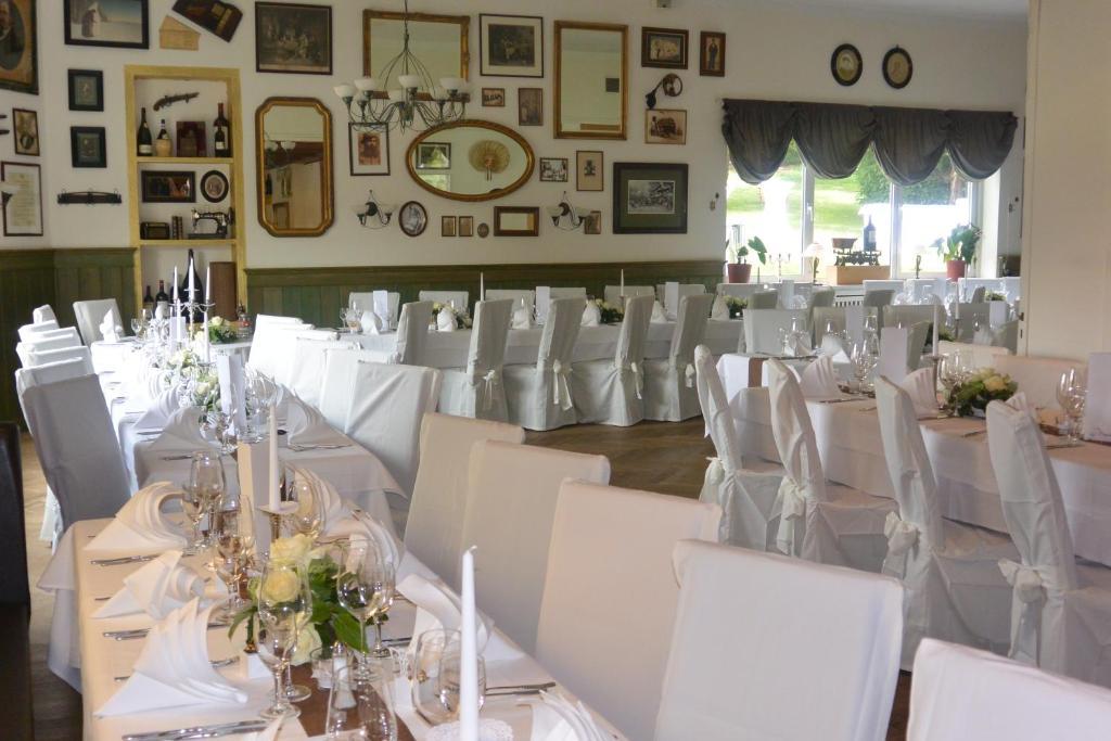 Hohenschäftlarn Hotel Schlee מראה חיצוני תמונה